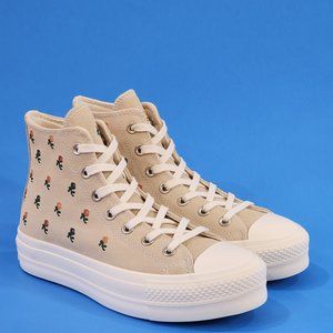 Converse CTAS Hi Lift Embroidered Roses Canvas Platform Sneakers A04300C NWT